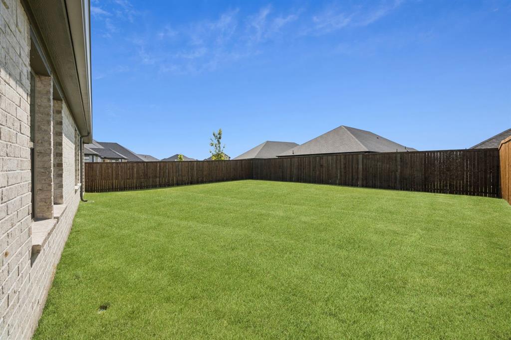 720 Brightstar Drive Property Photo 27