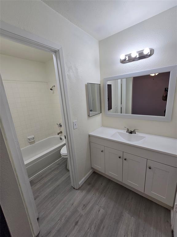 1451 Brook Meadow Circle Property Photo 6