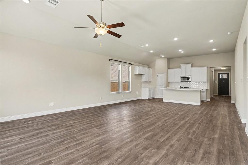 2806 Grand Lookout Lane Property Photo 5