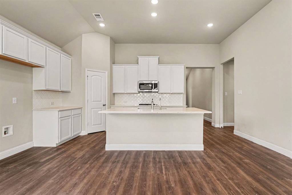 2806 Grand Lookout Lane Property Photo 6