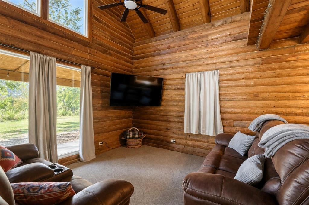 436 County Road 3802 Property Photo 13