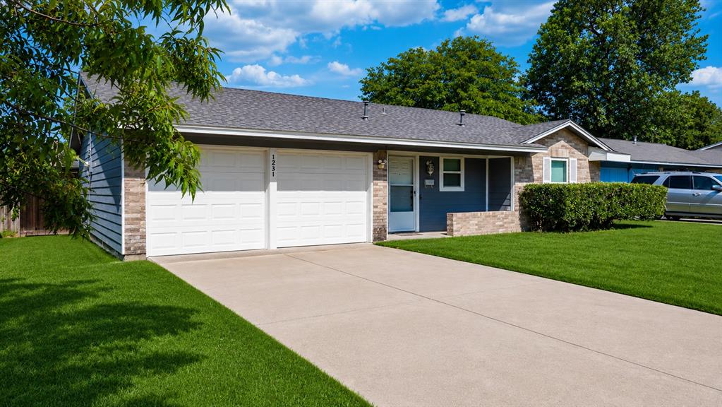 1231 Rancho Drive Property Photo 2