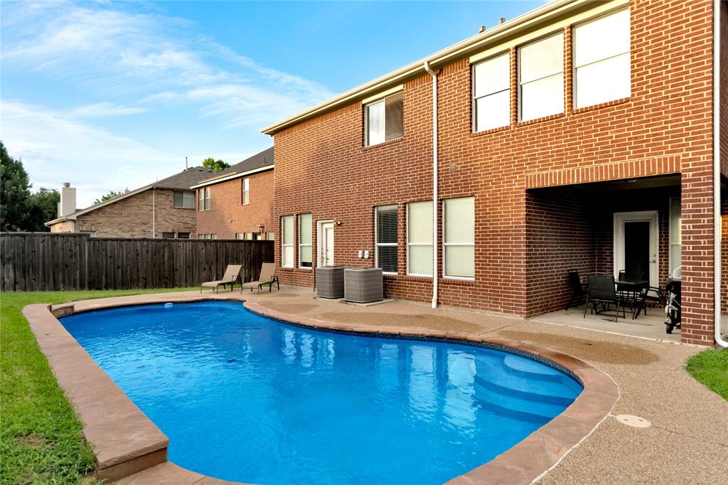 308 Foxbury Drive Property Photo 1