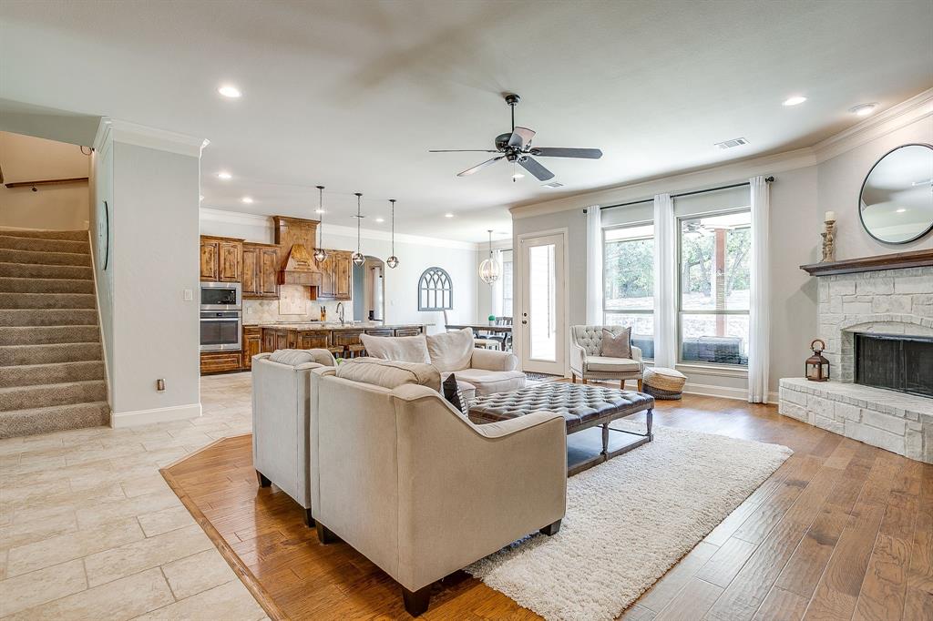 7259 Oak Creeks Court Property Photo 10