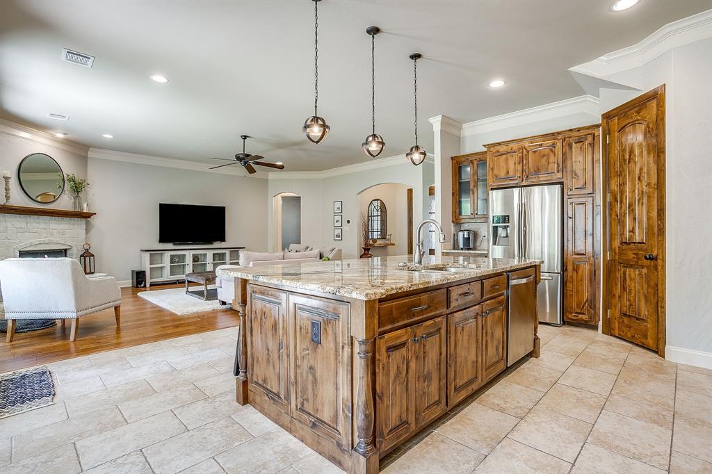 7259 Oak Creeks Court Property Photo 11