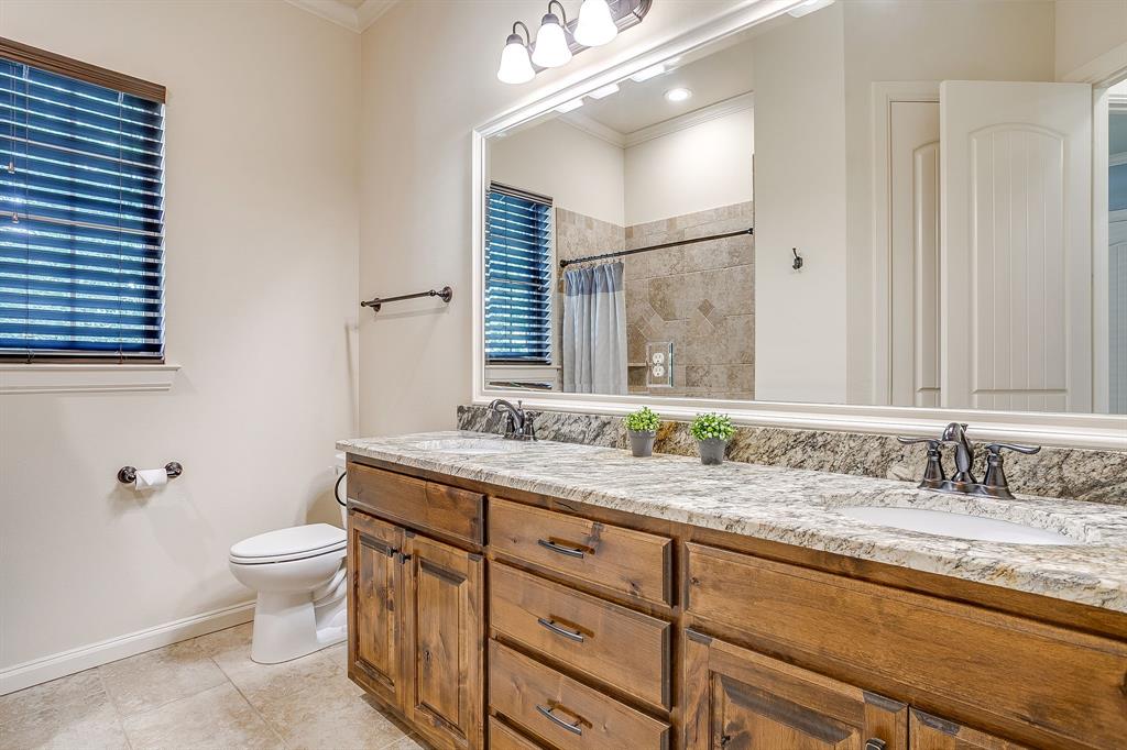 7259 Oak Creeks Court Property Photo 24