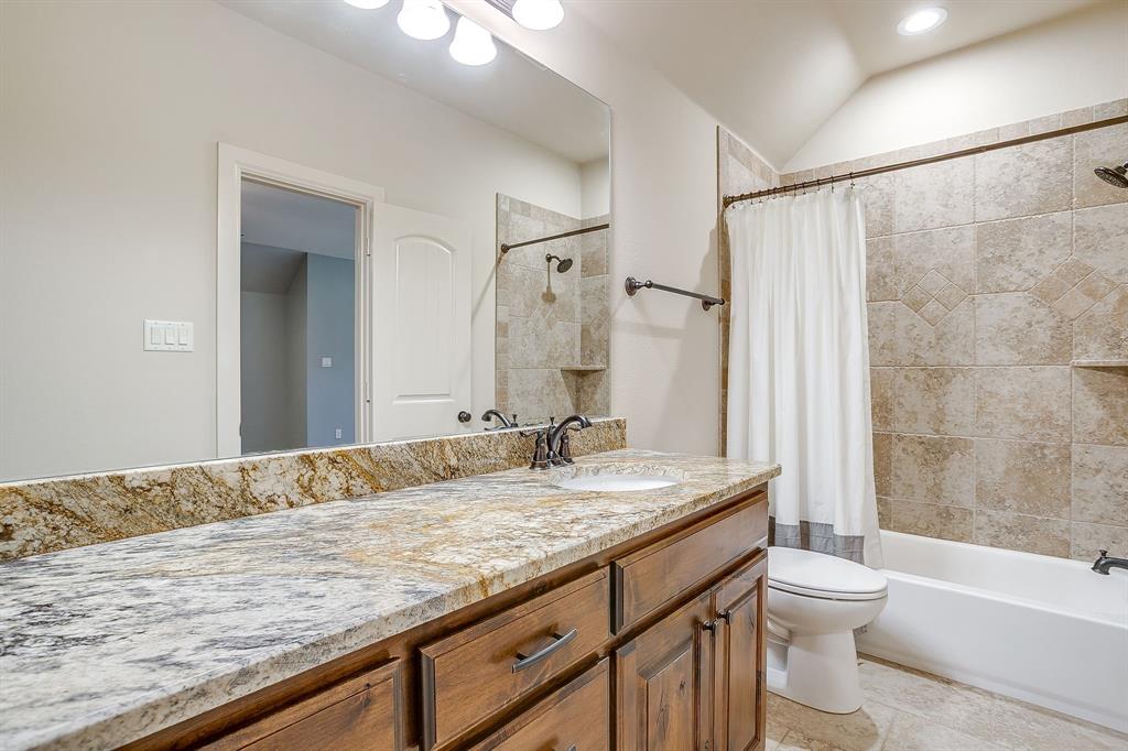 7259 Oak Creeks Court Property Photo 34