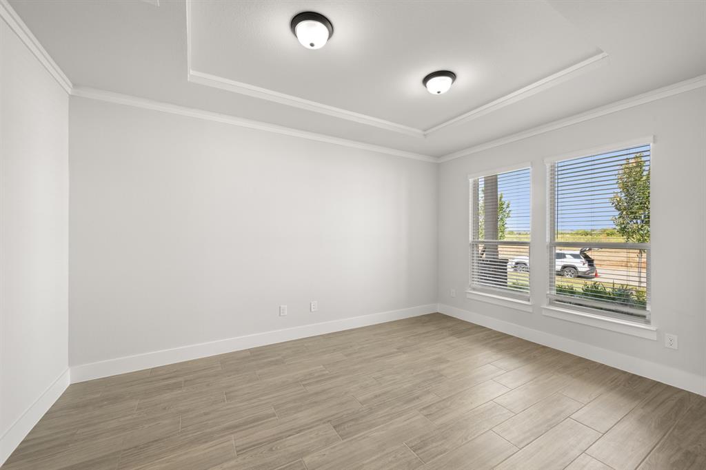 1109 Cowbird Way Property Photo 17