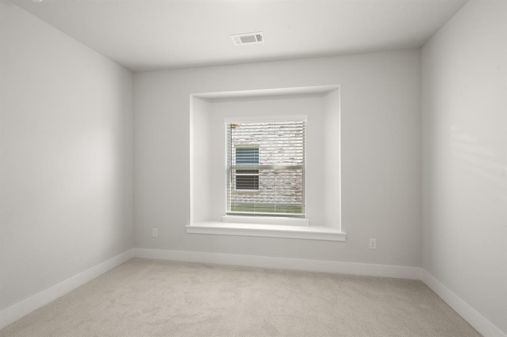 1109 Cowbird Way Property Photo 20