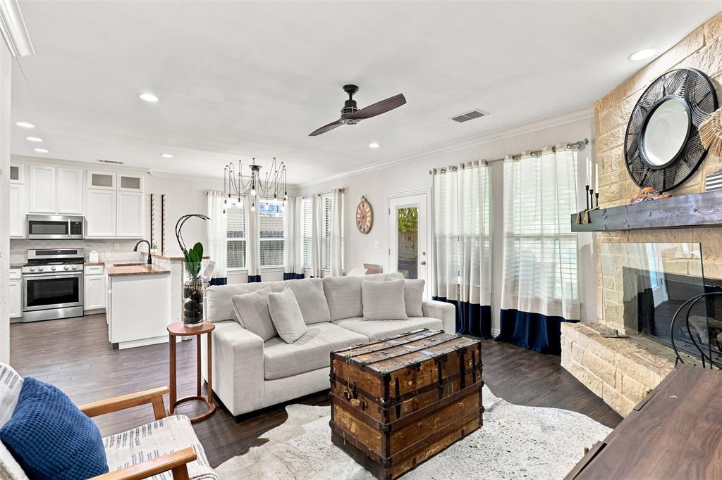 401 Ralph Street Property Photo 1