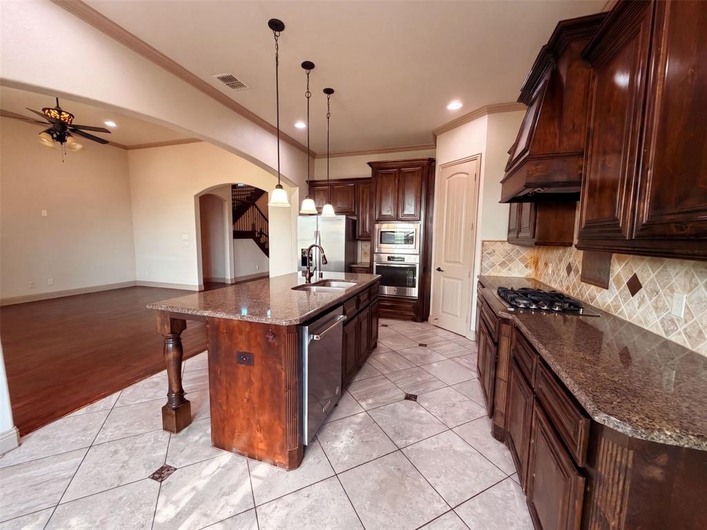 1502 Northwood Drive Property Photo 8