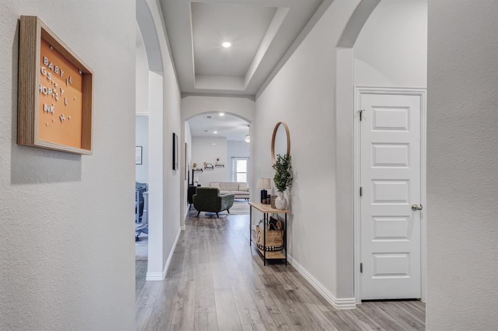 101 St Meena Court Property Photo 3