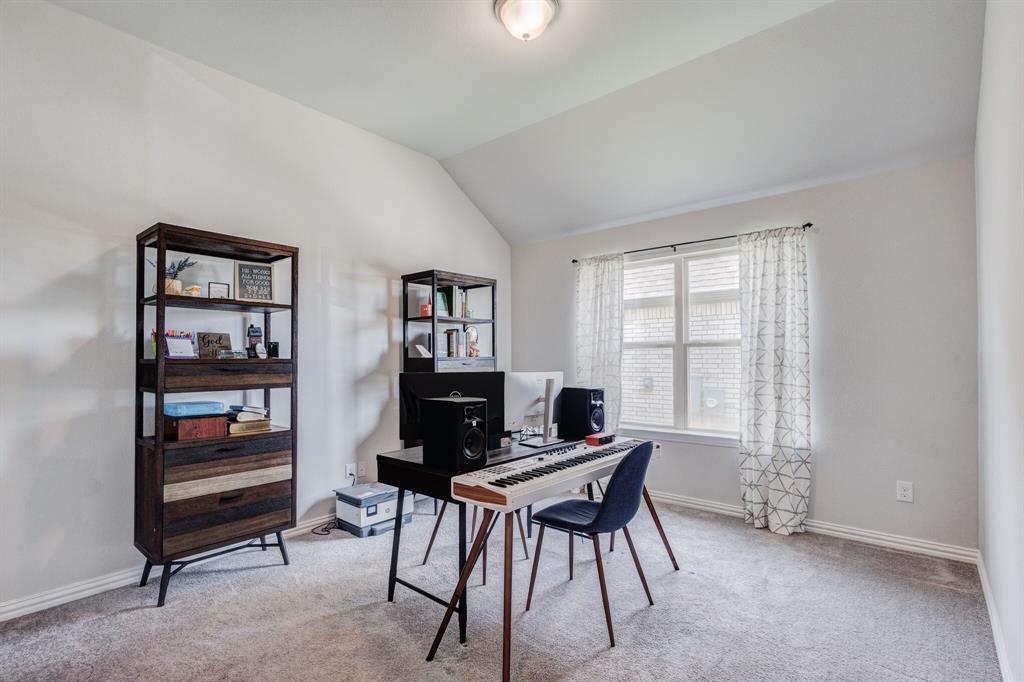 101 St Meena Court Property Photo 18