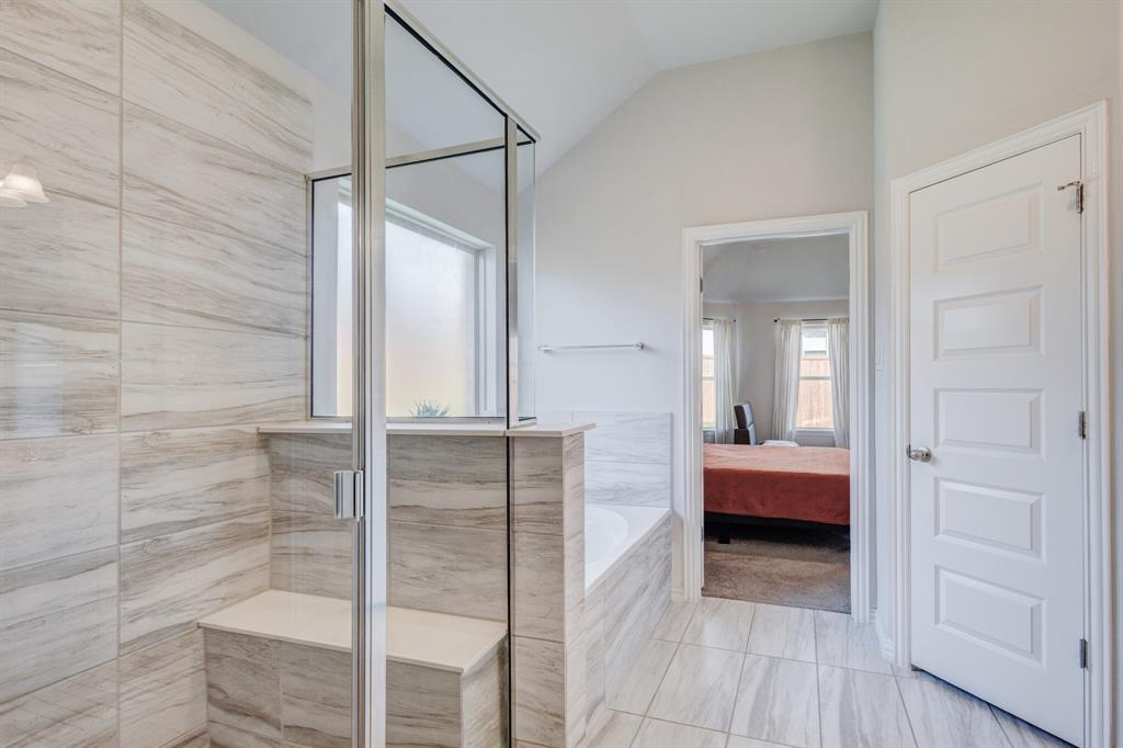 101 St Meena Court Property Photo 24