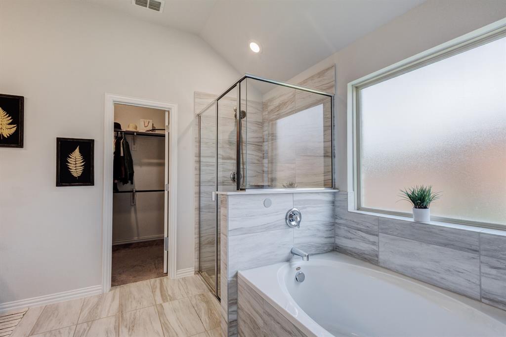 101 St Meena Court Property Photo 26