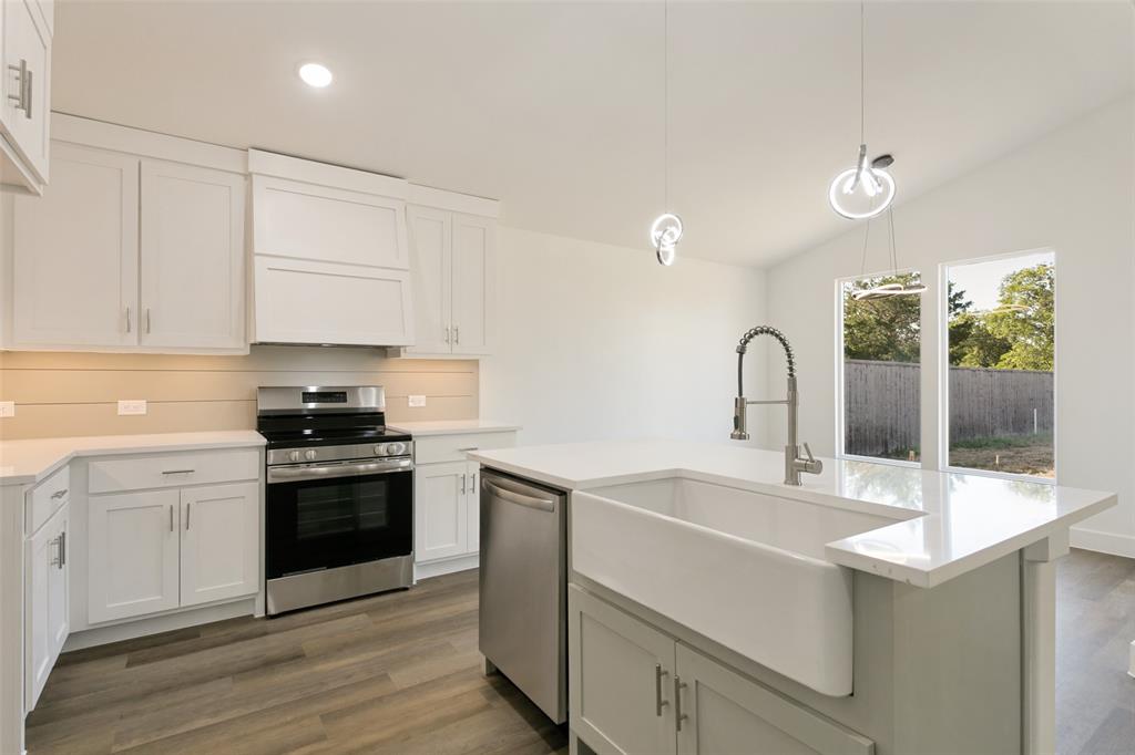 639 Matador Property Photo 7