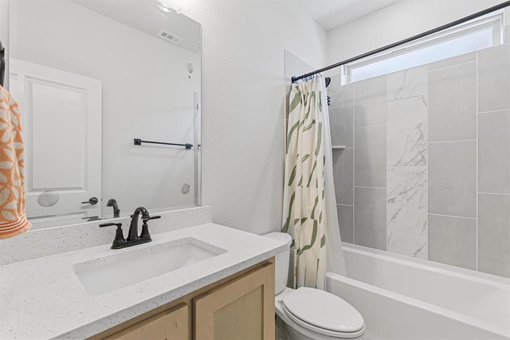805 Willowbanks Drive Property Photo 18