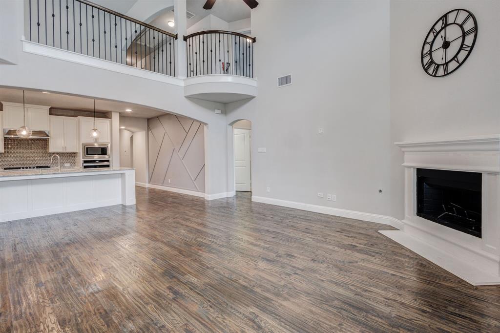 16133 Plum Court Property Photo 4
