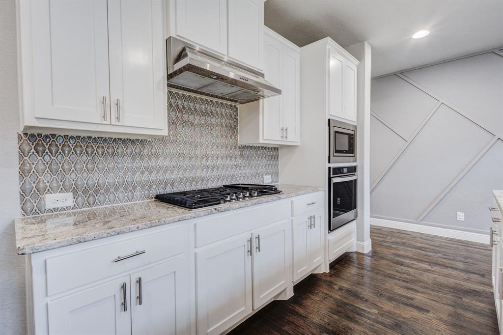 16133 Plum Court Property Photo 10