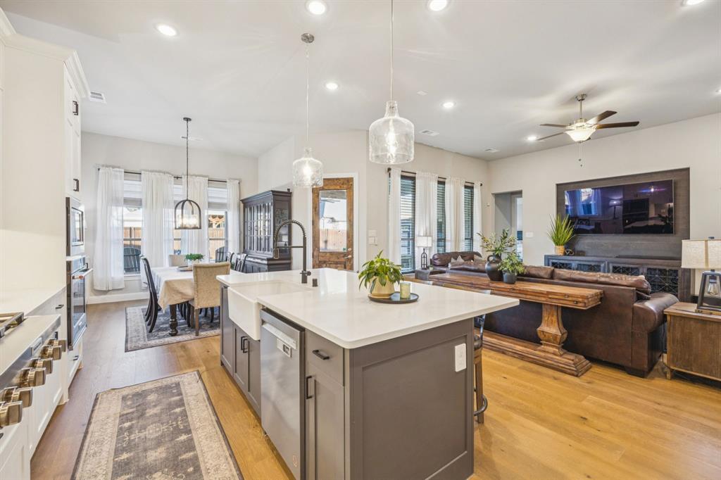 6916 Basket Flower Road Property Photo 8
