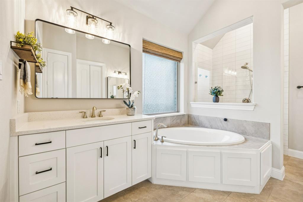 6916 Basket Flower Road Property Photo 15