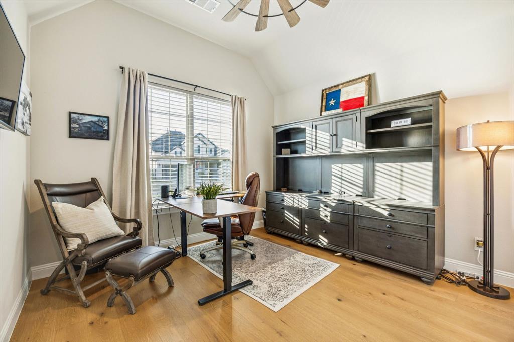 6916 Basket Flower Road Property Photo 21