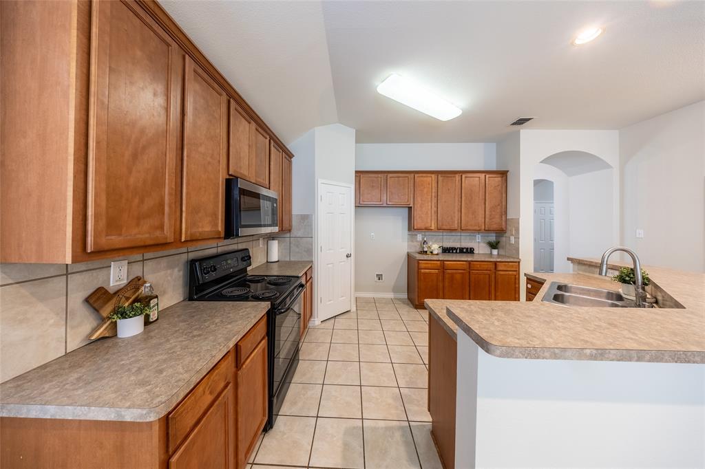 604 Beeman Drive Property Photo 10
