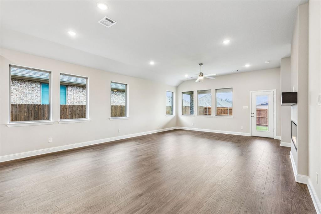 10325 Canna Lily Street Property Photo 16