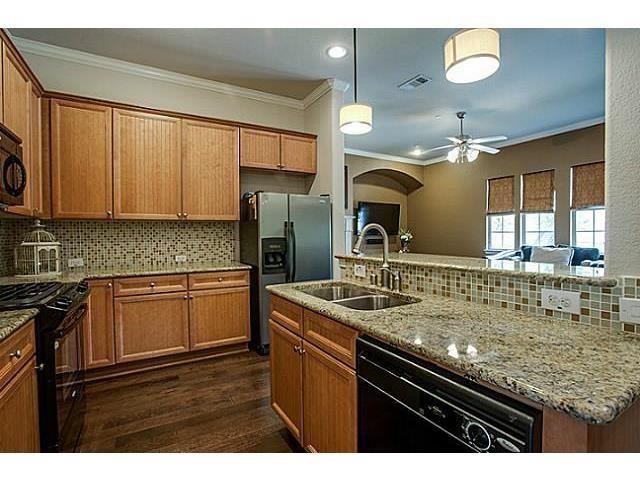 6718 Estrella 20 Property Photo 4