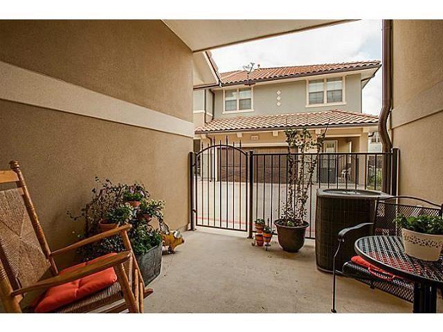 6718 Estrella 20 Property Photo 11