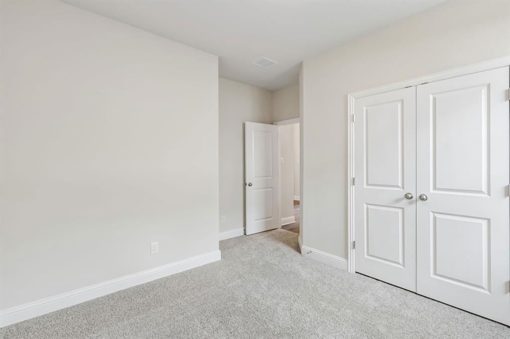 4552 Sweet Clover Lane Property Photo 19
