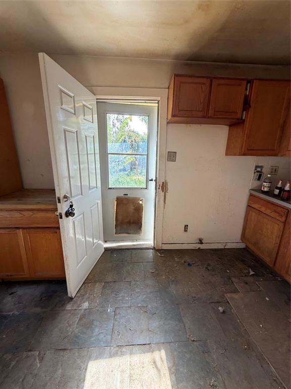 715 Scott Drive Property Photo 6