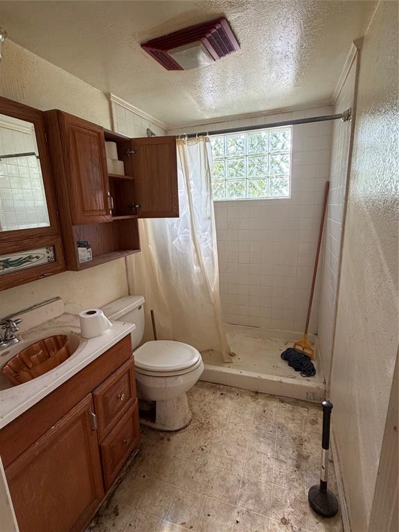 715 Scott Drive Property Photo 8