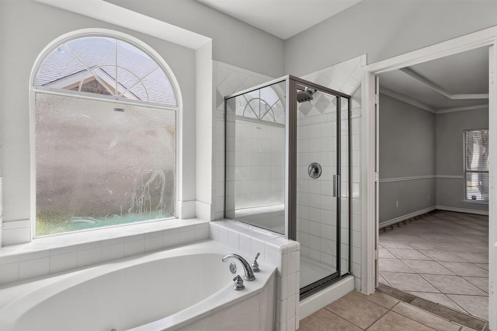 2806 Glenwick Court Property Photo 16
