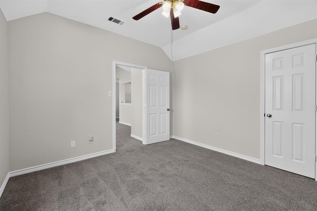 2806 Glenwick Court Property Photo 19