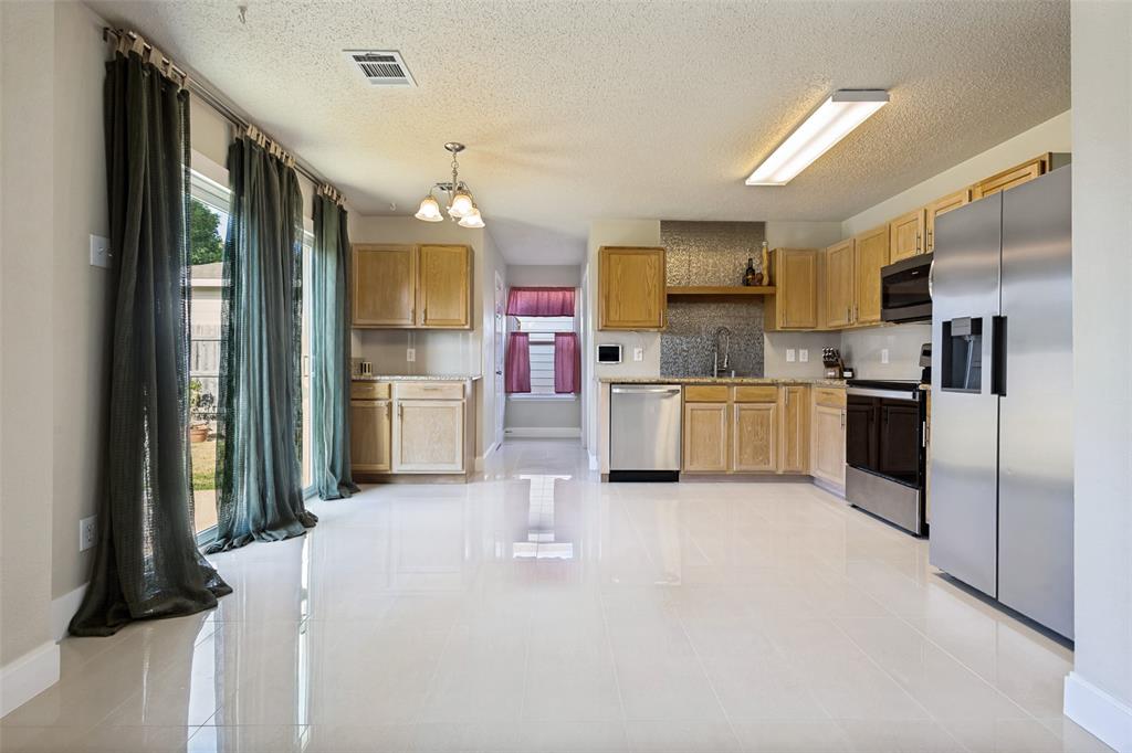 1609 White Oak Road Property Photo 7