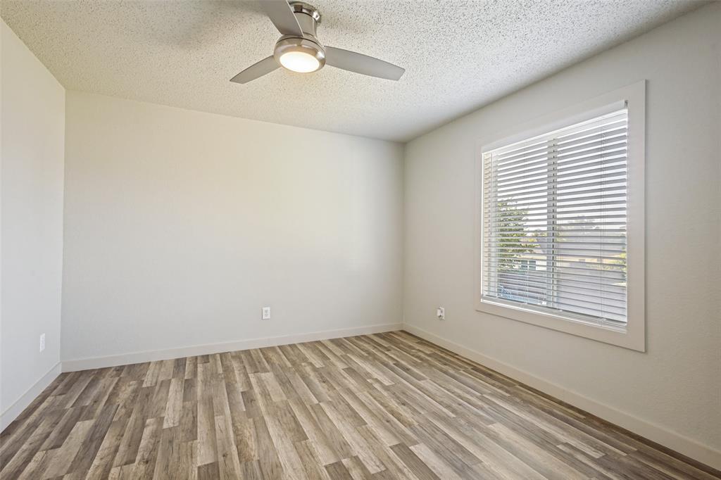 1609 White Oak Road Property Photo 12