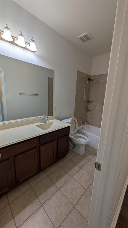 608 Kinghaven Drive Property Photo 6