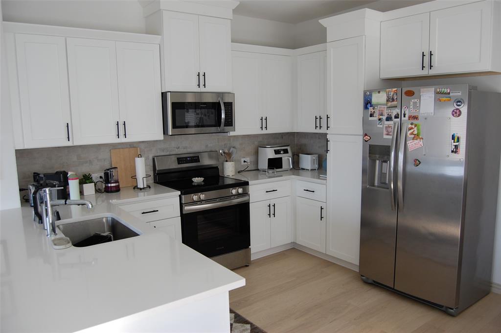 5242 Legacy Street Property Photo 1
