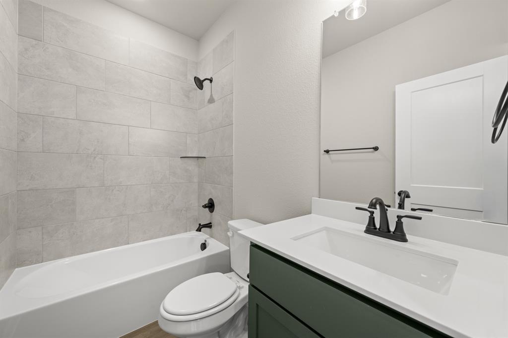 809 Alderwood Drive Property Photo 25