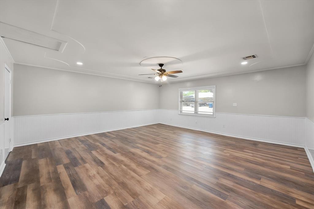 401 Hutson Drive Property Photo 16