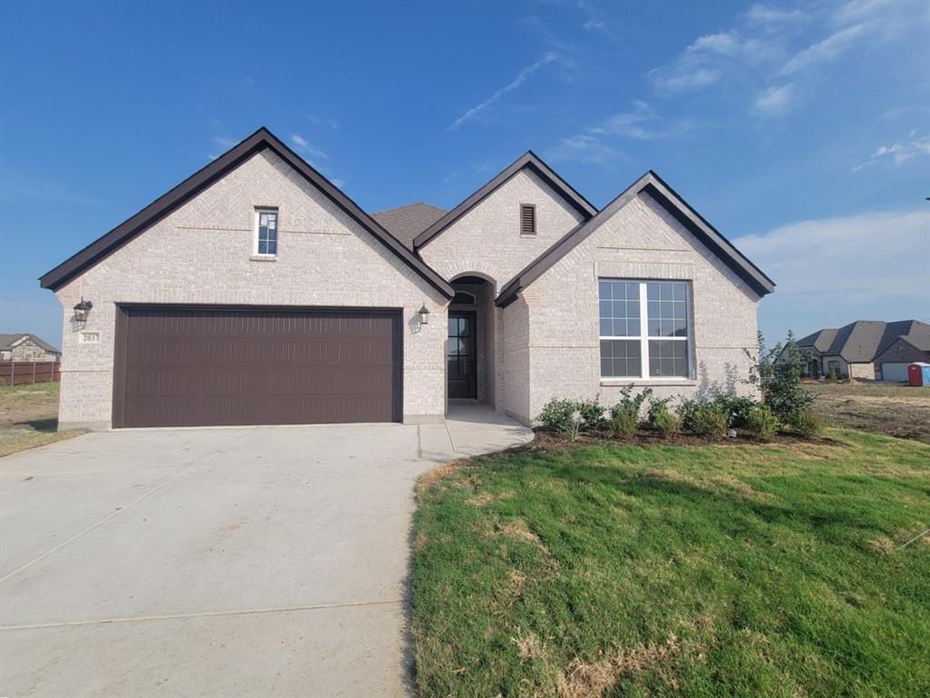 2037 Gladd Road Property Photo 1