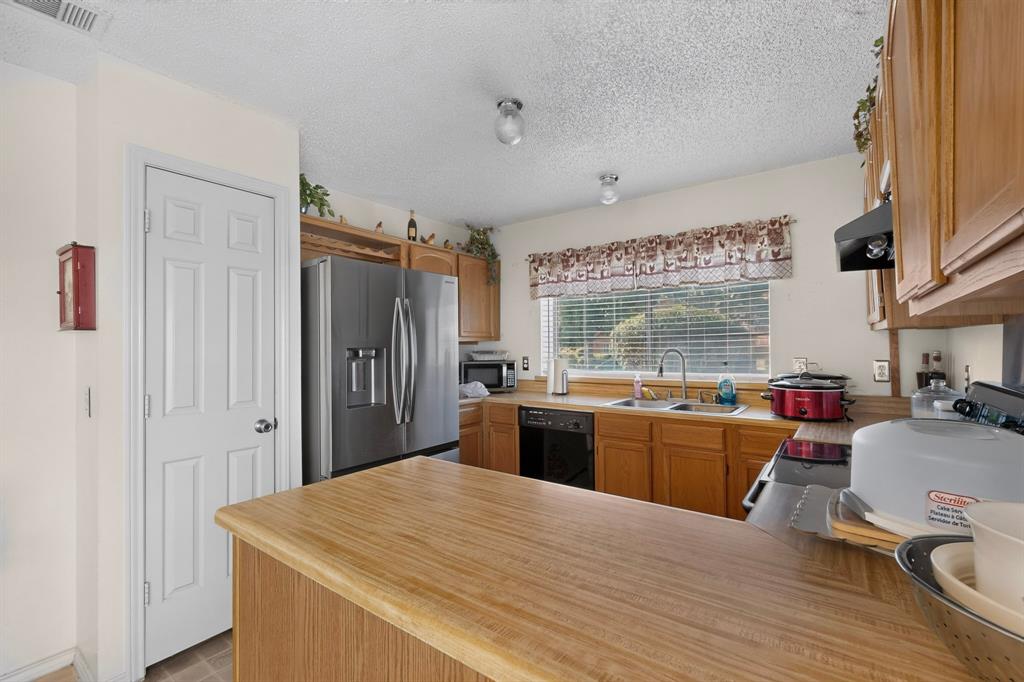 9815 Tamalpais Drive Property Photo 15