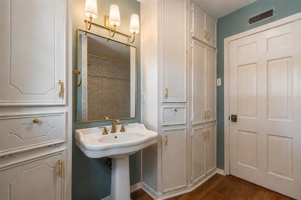 1349 Sylvan Drive Property Photo 21