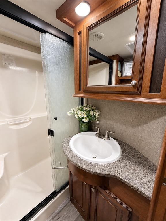 219 Rising Star Property Photo 14