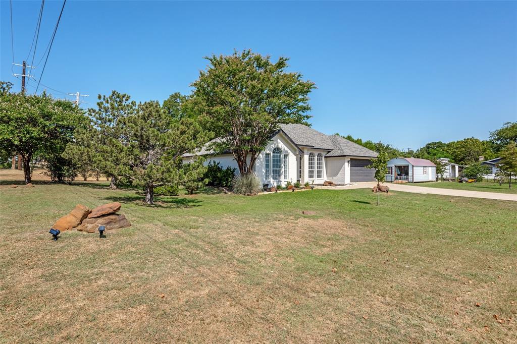 732 Charyl Lynn Drive Property Photo 2