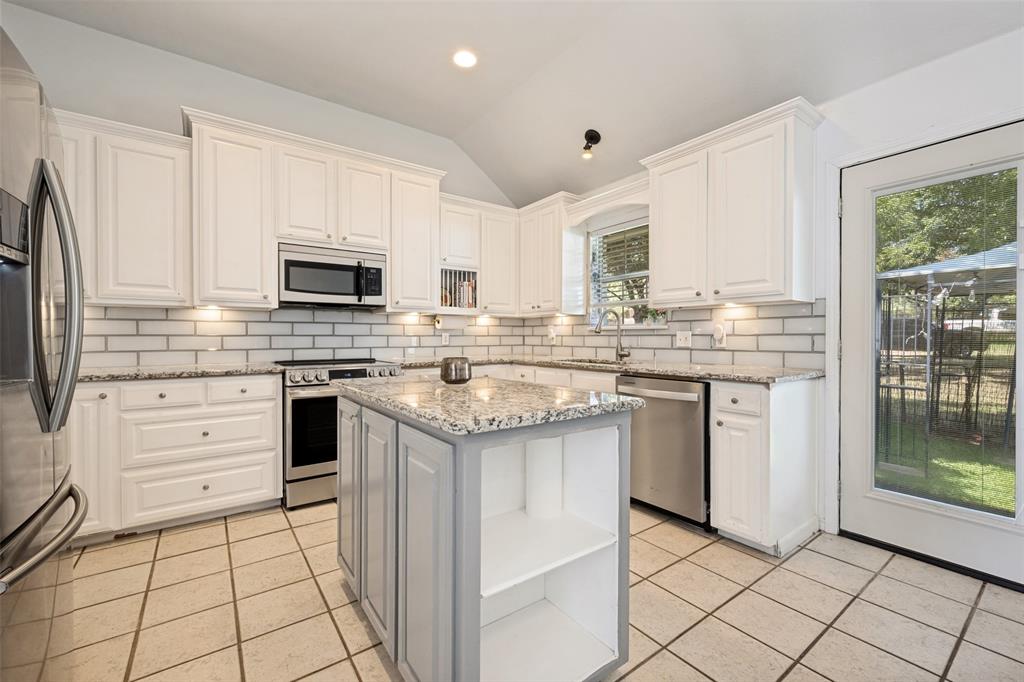 732 Charyl Lynn Drive Property Photo 11