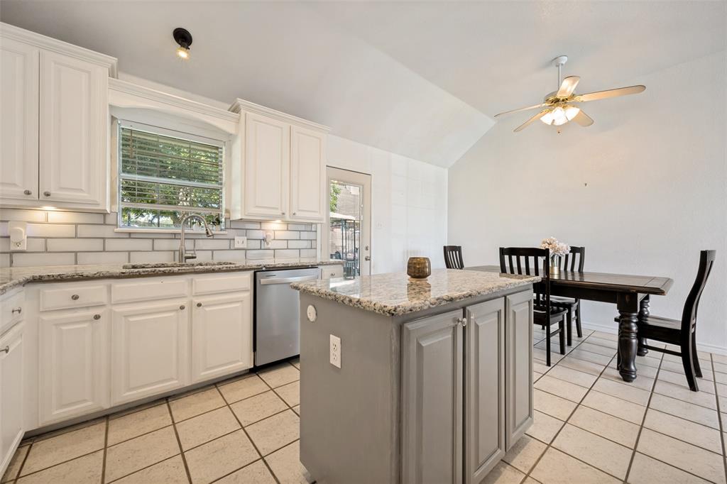 732 Charyl Lynn Drive Property Photo 13