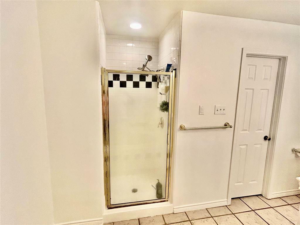 732 Charyl Lynn Drive Property Photo 19