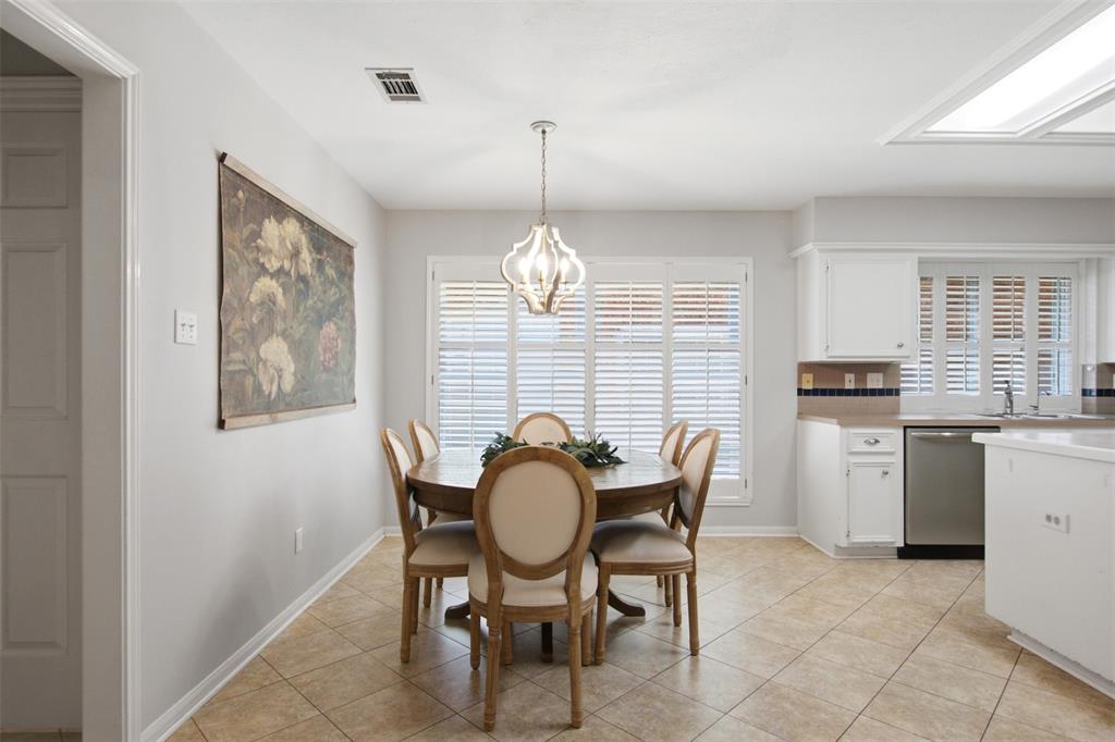 3210 Wyndham Lane Property Photo 13